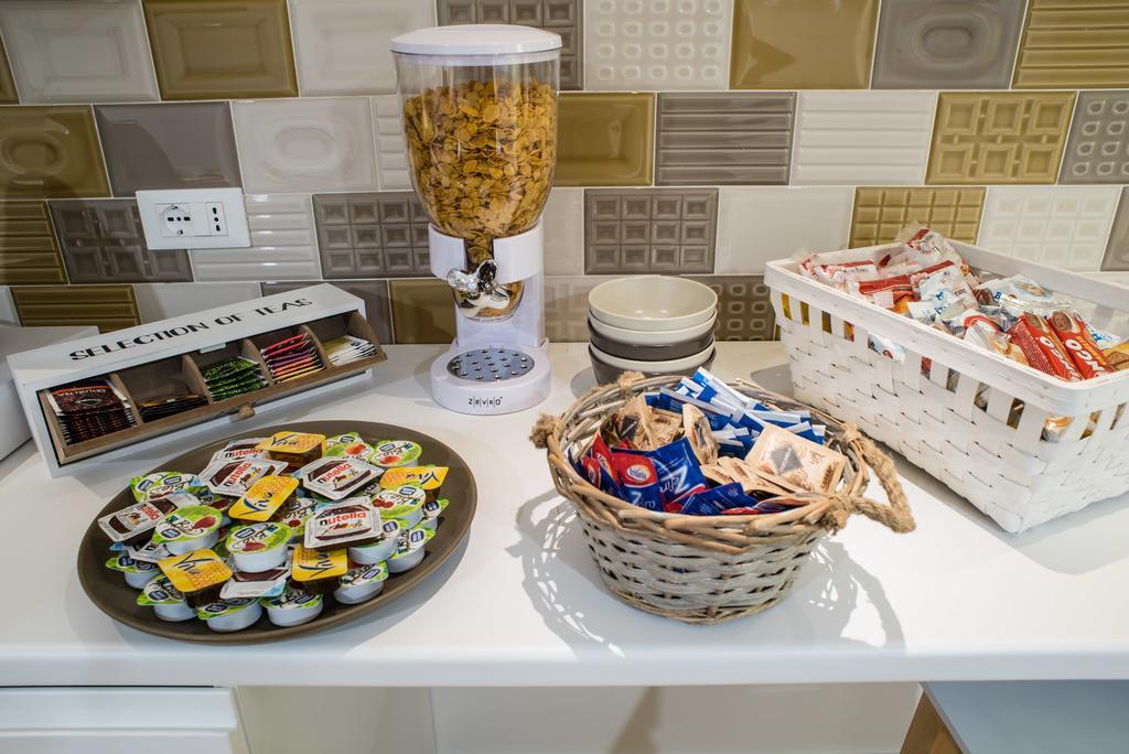 Bed and Breakfast Mirabilia Urbis Roma Экстерьер фото