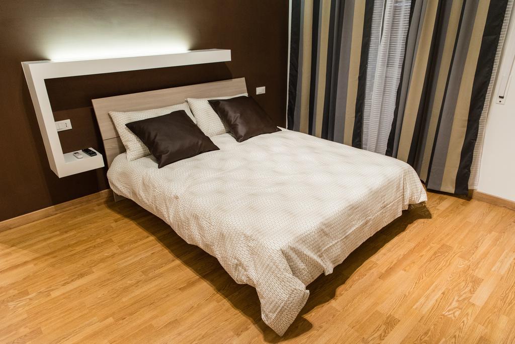 Bed and Breakfast Mirabilia Urbis Roma Экстерьер фото